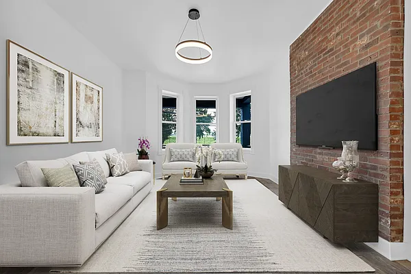 Rented by LandSeair Real Estate Group | media 1