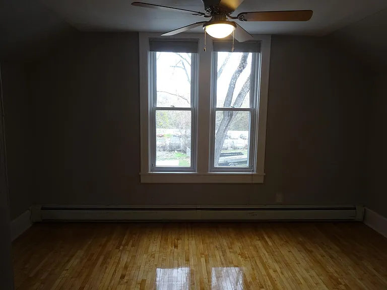 48 Sherman Pl — Photo 18