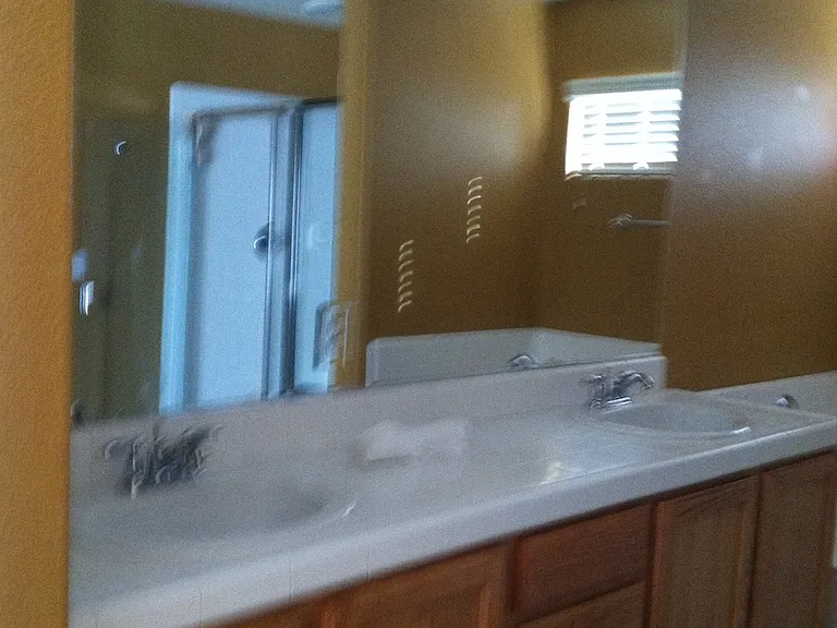 3337 W Tyler Ave — Photo 3
