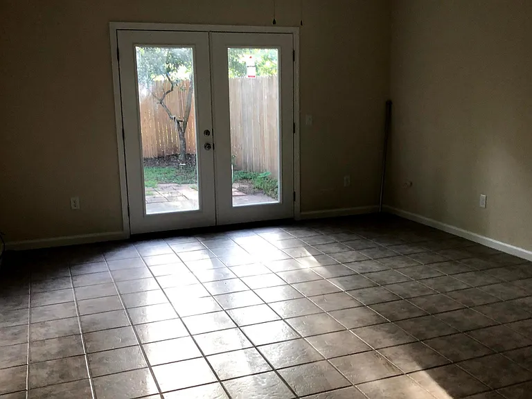 3 Jasmine Pl — Photo 11