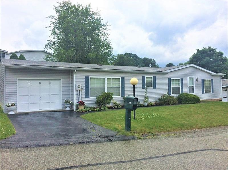 1st image of 608 Crest Ln