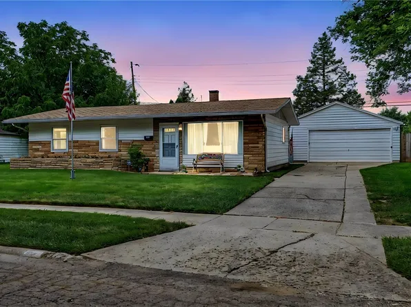 5743 Kevin Dr, Dayton, OH 45432