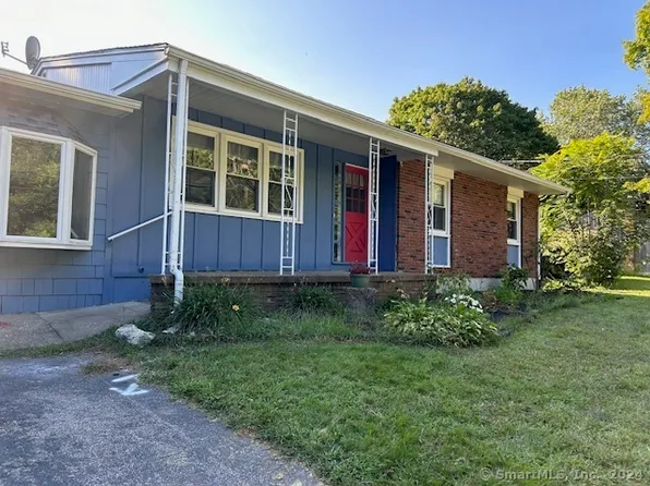 33 Lynn Drive, Preston, CT 06365