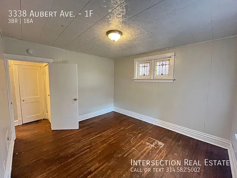 3338 Aubert Ave #1F — Photo 16
