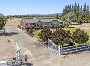 536 Young Ave, Arbuckle, CA 95912