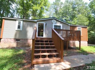 650 Hunters Creek Ln, Snow Camp, NC 27349