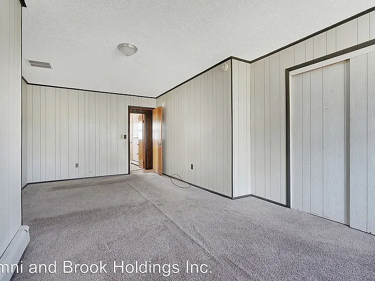 3446 Bergen Ave — Photo 6
