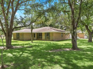 13329 24th St, Santa Fe, TX 77510