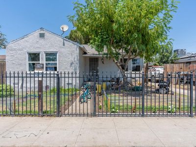 3229 E Olive Ave, Fresno, CA, 93702