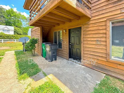 1831 J Julian Ln Photo 1