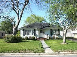 1st image of 302 Live Oak St