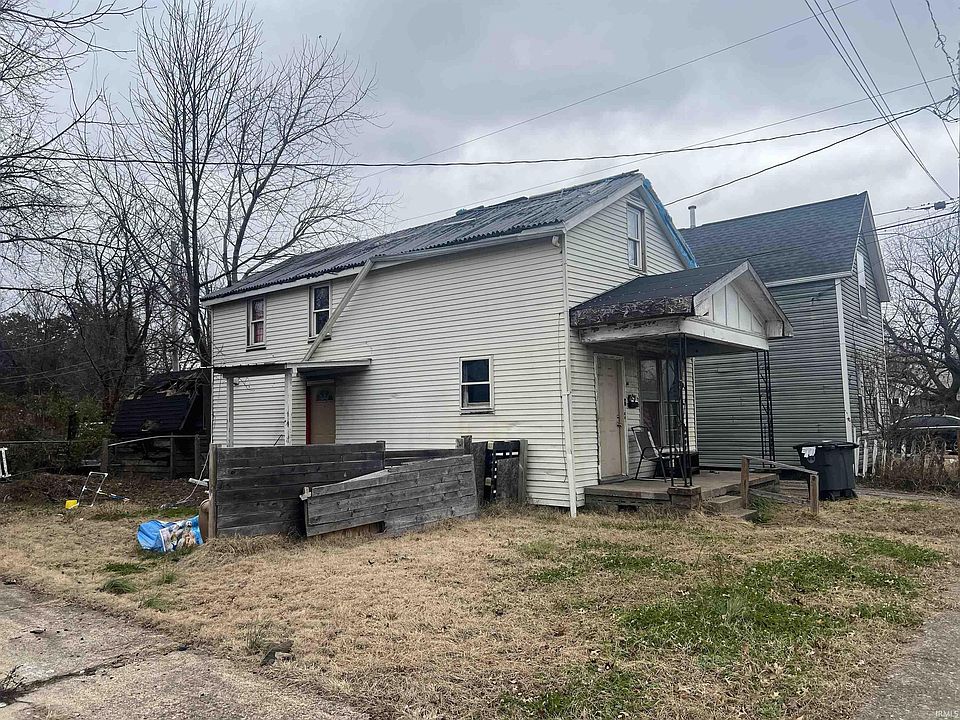 2nd image of 1017 W Florida St