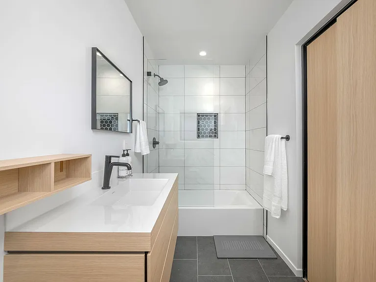 34031 Mazo Dr — Photo 39