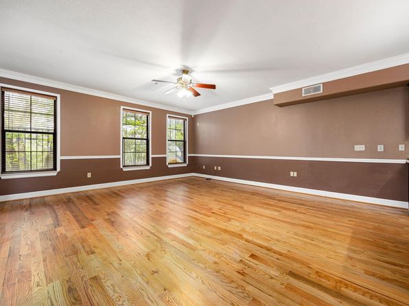 1602 Elgin St APT 12, Houston, TX 77004