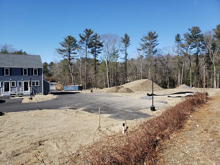 5 Twin Ponds Dr — Photo 35