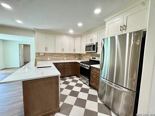 4110 Hunters Gln — Photo 7