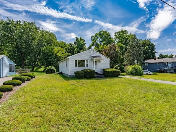 123 Miller St, Westfield, MA 01085