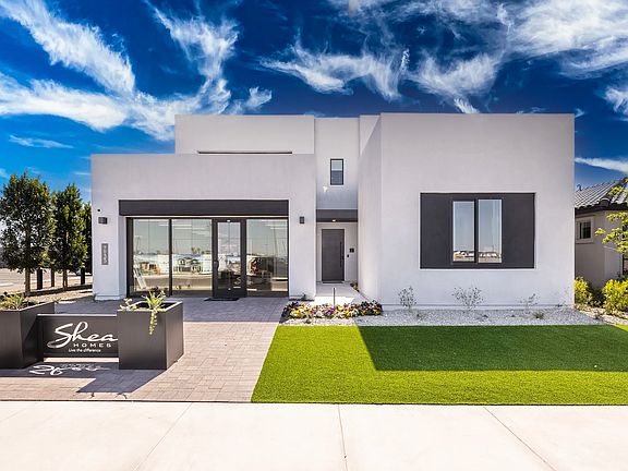 Plan 4016 Model Exterior