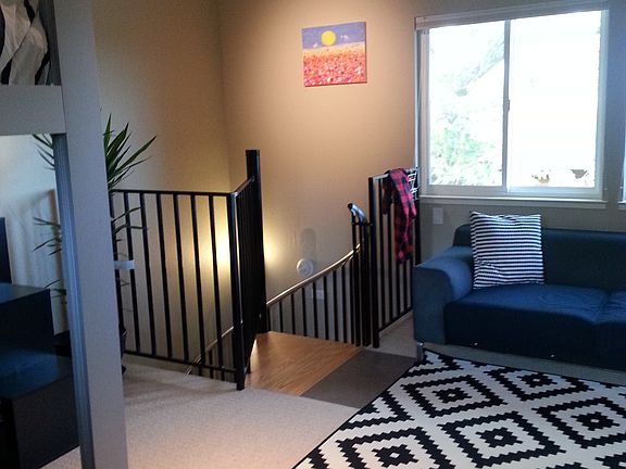 4th image of 192 Lucero Way