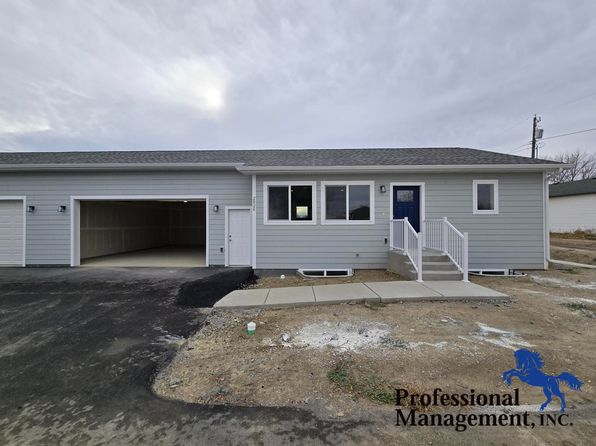 2026 Lake Elmo Dr