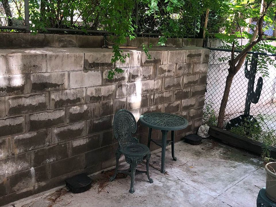 2nd image of 16 Maujer St APT 9