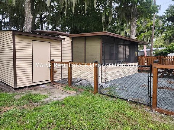 2nd image of 516 SE 4th St Lot 6