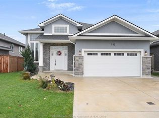 192 Lennox Ave, Essex, ON