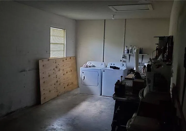 203 Longview Rd — Photo 13