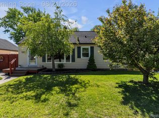 14845 Merriman Rd, Livonia, MI 48154