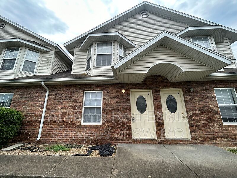 1st image of 1505 W Frosty Dr APT 3