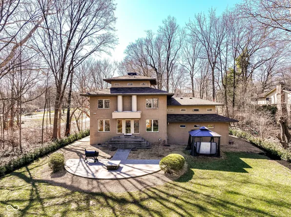 1870 E 106th St, Carmel, IN 46032