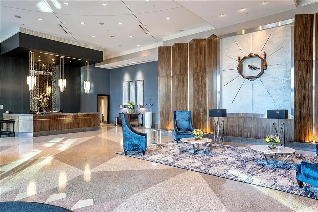 2 bed, 2.5 bath, 1744 sqft, $5,000 — Photo 2