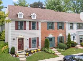 5 Poplar Cir, Peekskill, NY 10566