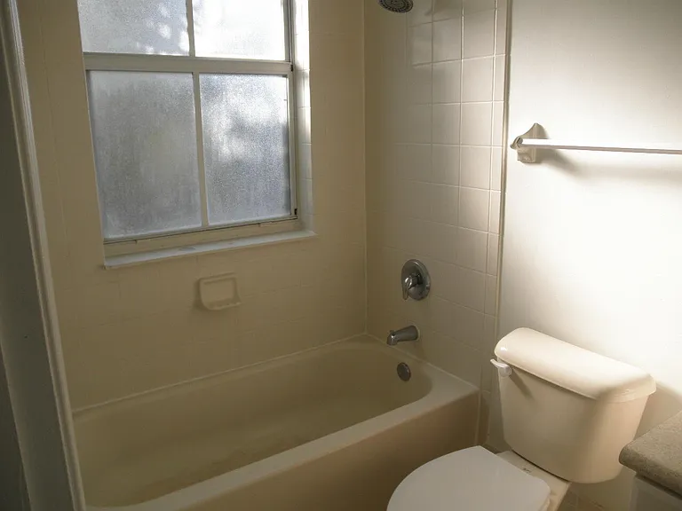 2405 Shoma Dr — Photo 19