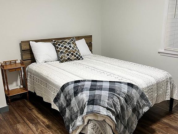 Queen Bedroom with TV
