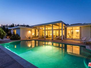 5270 Los Diegos Way, Los Angeles, CA 90027