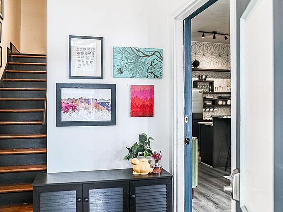 5th image of 304 W Park Ave #A