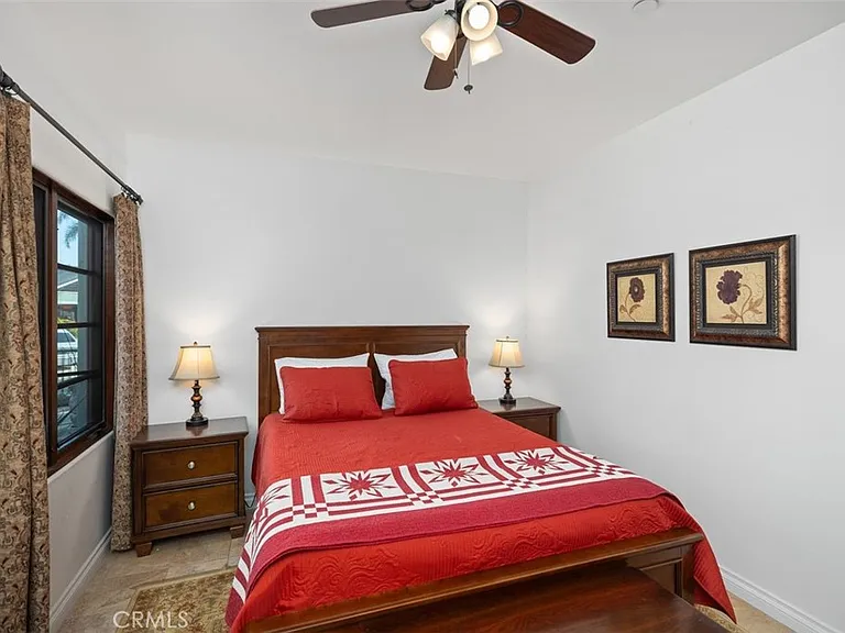 240 Avenida Rosa #B — Photo 22