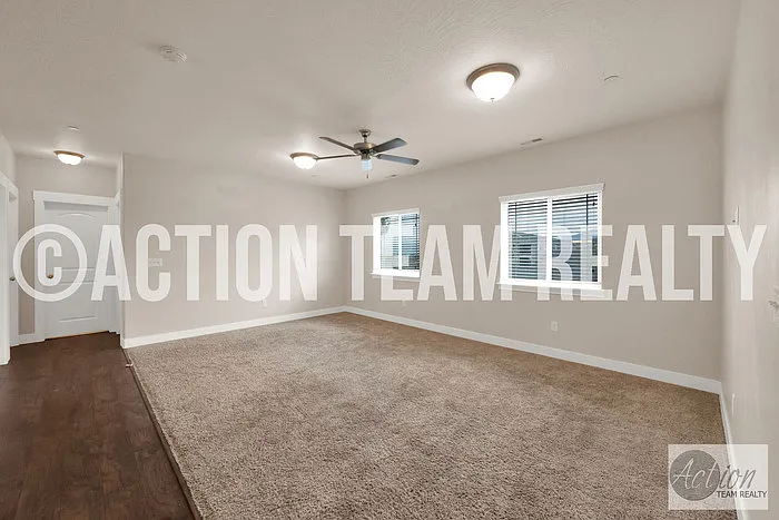 1823 N Crest Rd #1823 — Photo 5