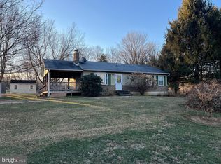6421 Brodbeck Rd, Glen Rock, PA 17327