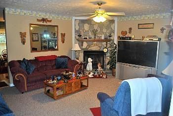 2nd image of 623 Alexwood Dr