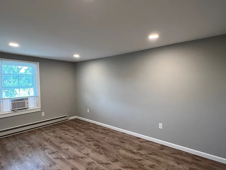 39 Buttonwood St #B — Photo 14