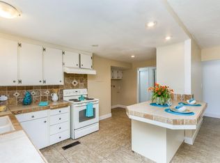 1235 Peach Ave, Clovis, CA 93612