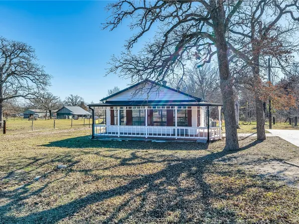 318 Giebel Ln, Somerville, TX 77879