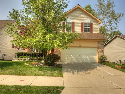 111 Eagle Ridge Rd, Lake Orion, MI, 48360
