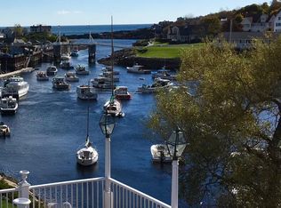 42 Perkins Cove Rd, Ogunquit, ME 03907