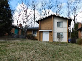 6421 Earlham Dr, Bethesda, MD 20817