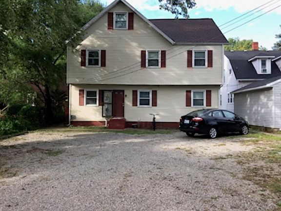 4th image of 1013 W Beechwood Ave