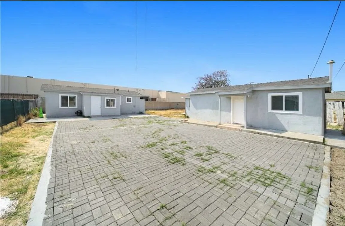 Newport Ave, Fontana — Photo 1