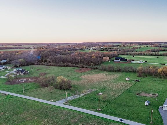 5th image of 791 E 446th Road